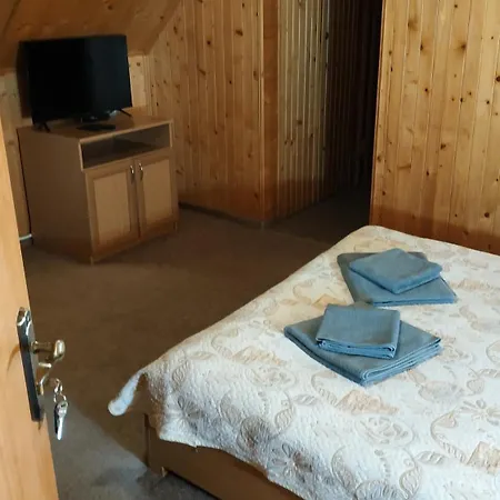 Lodge Sadyba Chertizh Tatariv