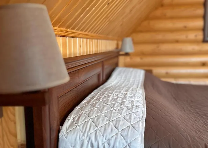 Eco Chertizh 山林小屋
